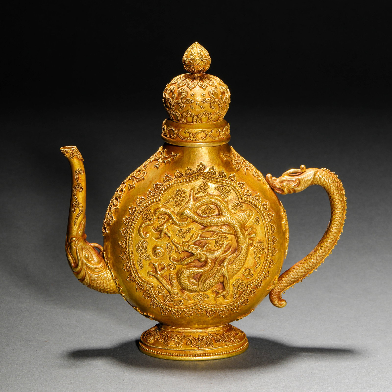 Before the Ming Dynasty, gold fried pearl dragon pattern holding pot: H14.5cm W13cm Weight208g
