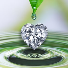 5.07 ct, D/VVS2, Heart cut IGI Graded Diamond