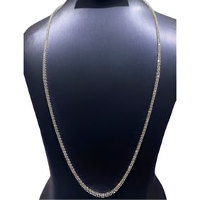 18kt White Gold 6.30ct. Round cut Diamond Necklace