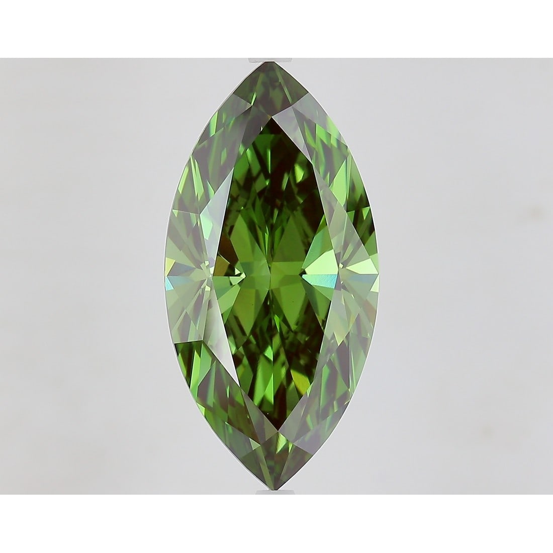 7.80 ct, Fancy Vivid Green/VVS2, Marquise cut IGI Graded Diamond: Click here to view HD 360 Spinning Image Click here to view Certificate Report IGI Graded S
