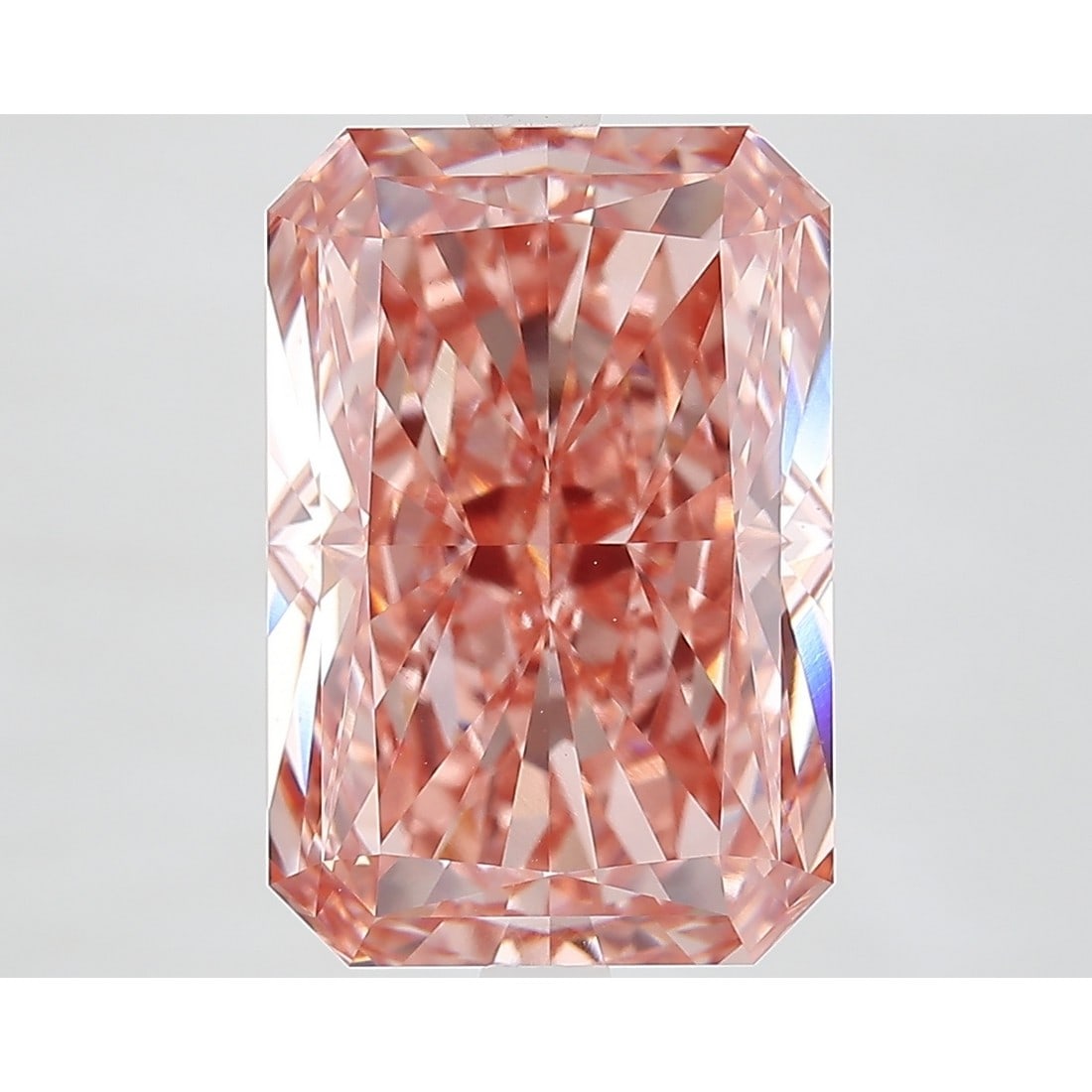 7.46 ct, Fancy Vivid Pink/VS1, Radiant cut IGI Graded Diamond: Click here to view HD 360 Spinning Image Click here to view Certificate Report IGI Graded S