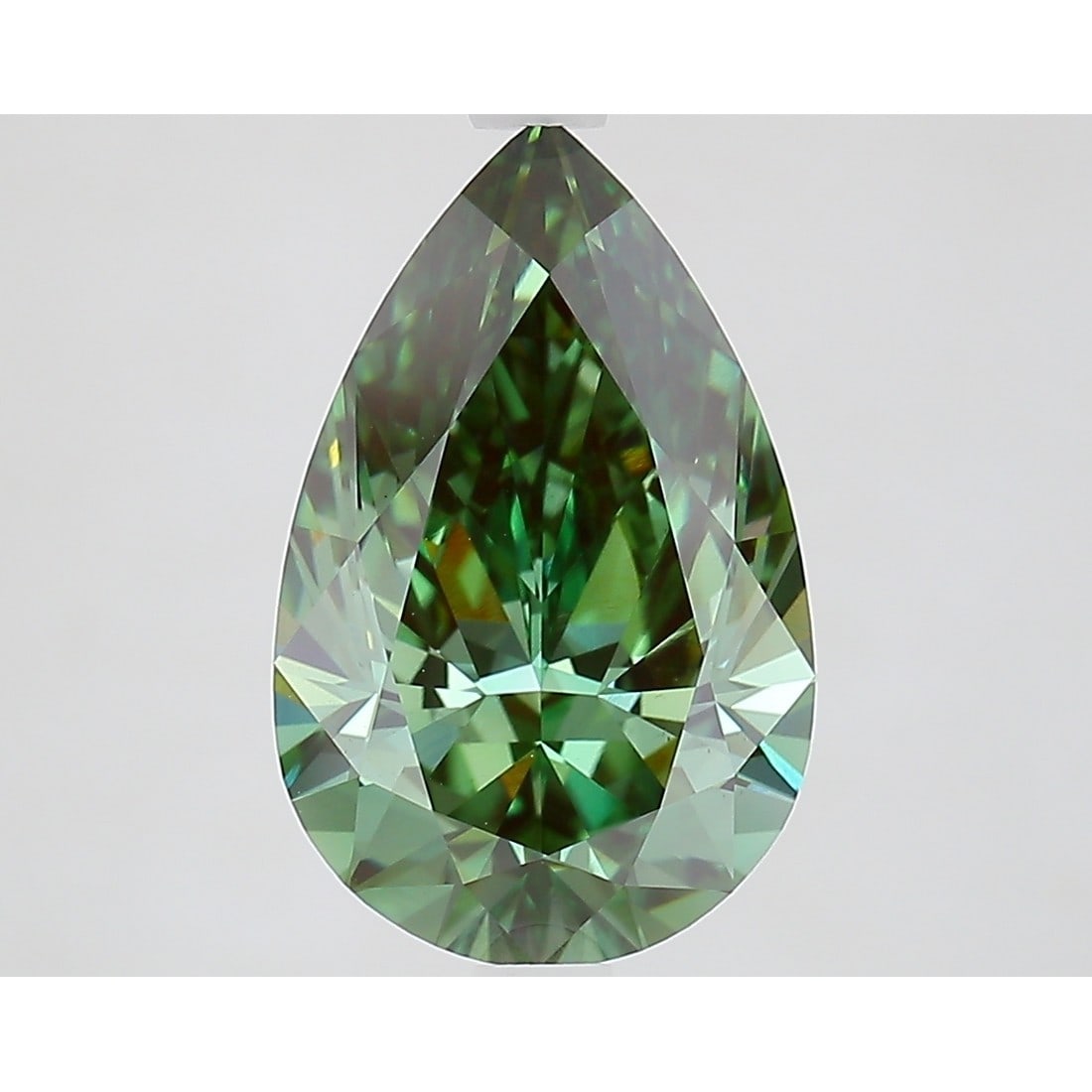 3.71 ct, Fancy Vivid Green/VS1, Pear cut IGI Graded Diamond: Click here to view HD 360 Spinning Image Click here to view Certificate Report IGI Graded S