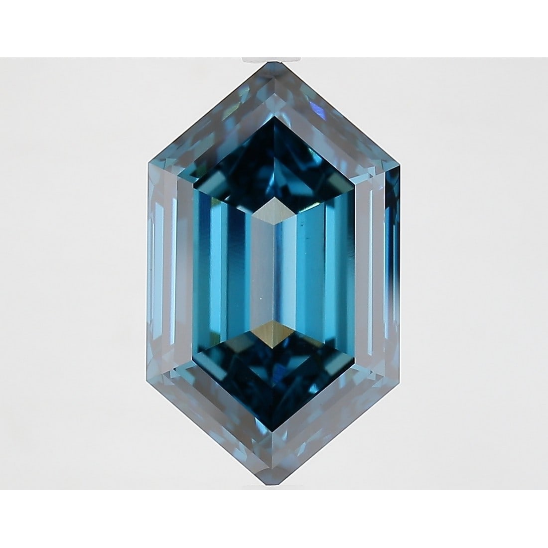 5.60 ct, Fancy Deep Blue/VS1, Hexagonal cut IGI Graded Diamond (1 of 3)