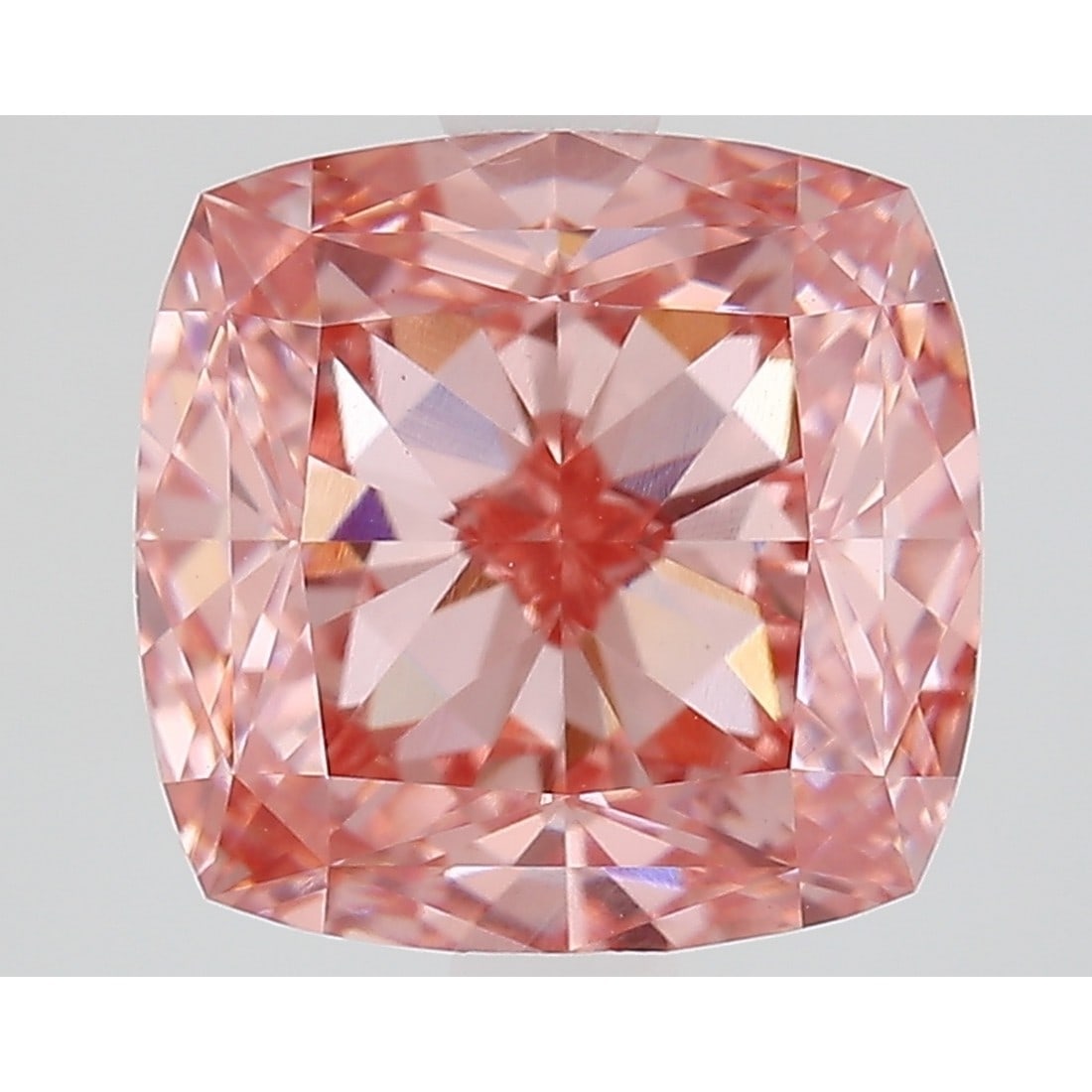 3.73 ct, Fancy Vivid Pink/VVS2, Cushion cut IGI Graded Diamond (1 of 3)