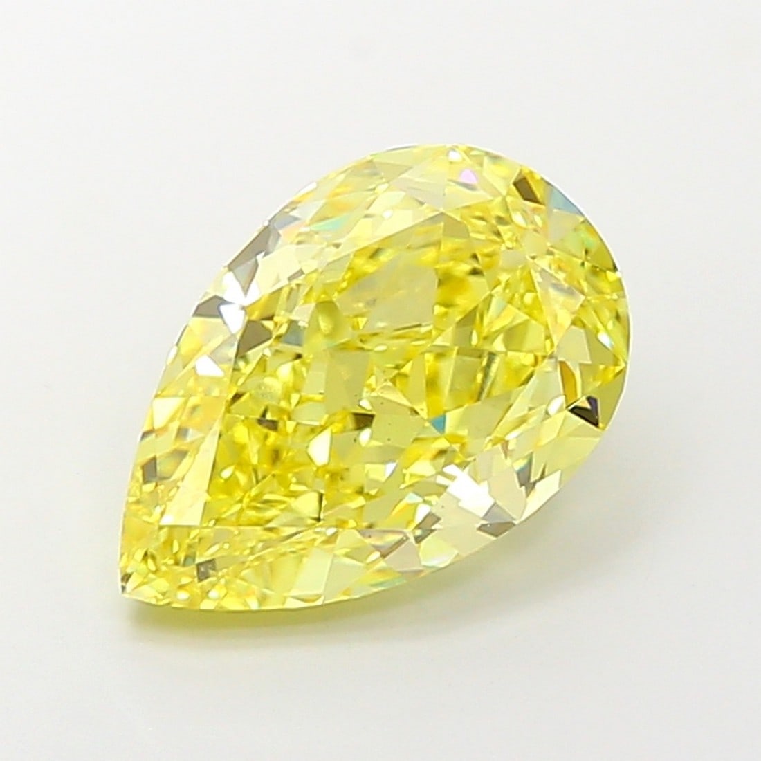 5.02 ct, Fancy Intense Yellow/VS2, Pear cut IGI Graded Diamond (1 of 3)