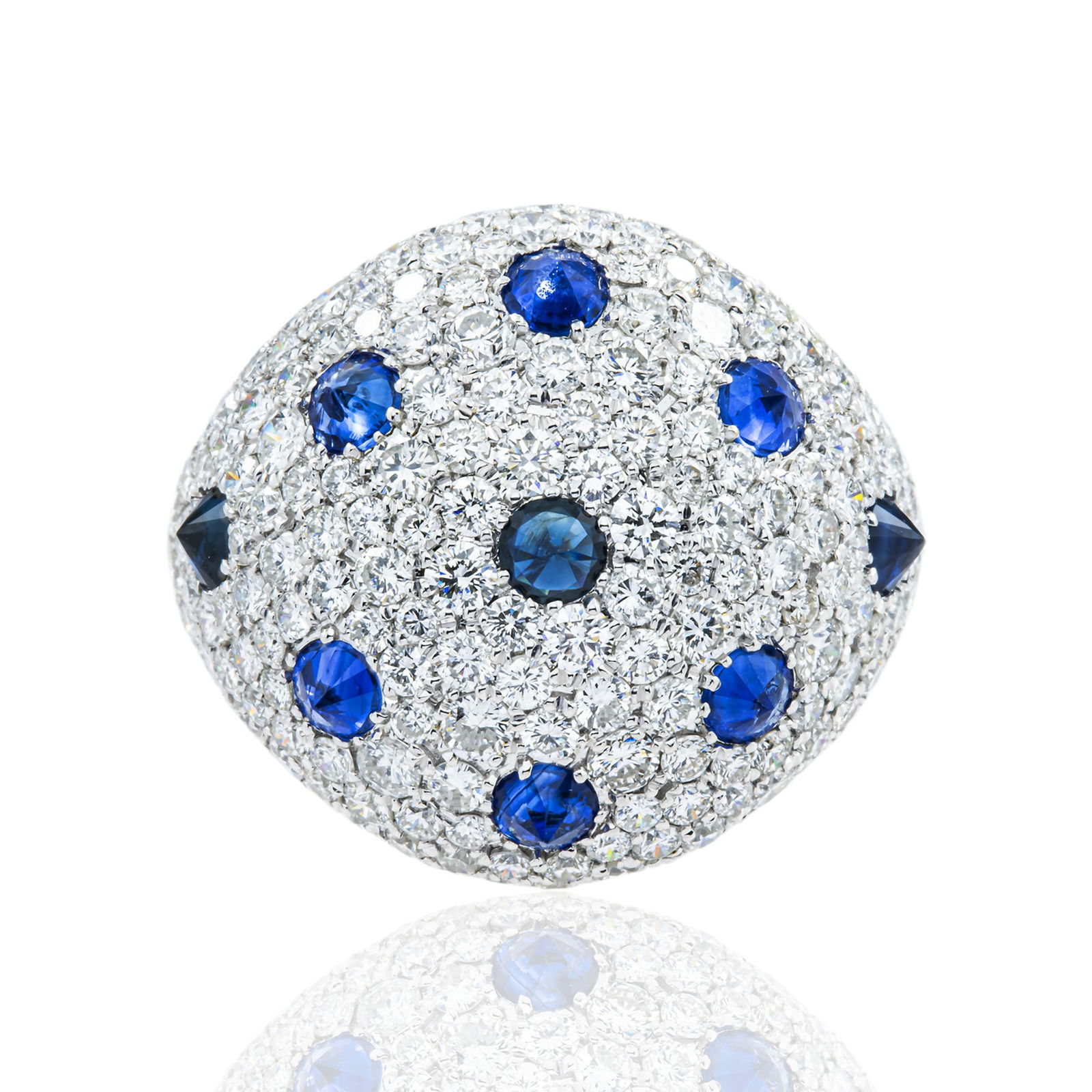 14kt White Gold 4.8tcw White And Cosmic Blue Sapphire Cocktail Ring: Gold Type: 14kt White Gold Gold weight (gram): 15 Total Carat Weight of Lab Grown Diamonds (Approximate): 4.8 Total # of Lab Grown Diamonds: 210 (approximate) Shape of Lab Grown Diamonds: Roun