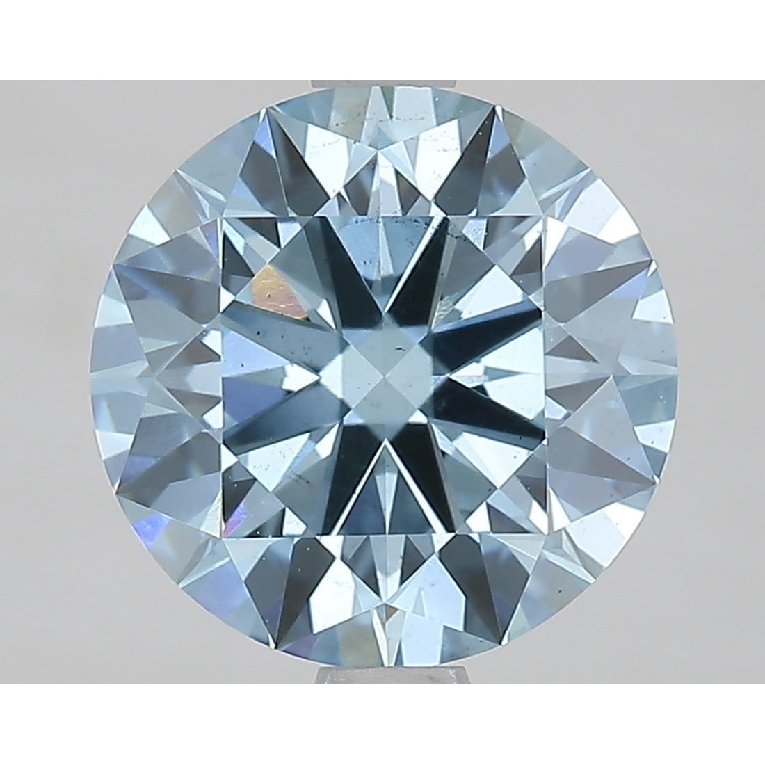 2.20 ct, Fancy Vivid Blue/VS2, Round cut IGI Graded Diamond: Click here to view HD 360 Spinning Image Click here to view Certificate Report IGI Graded S