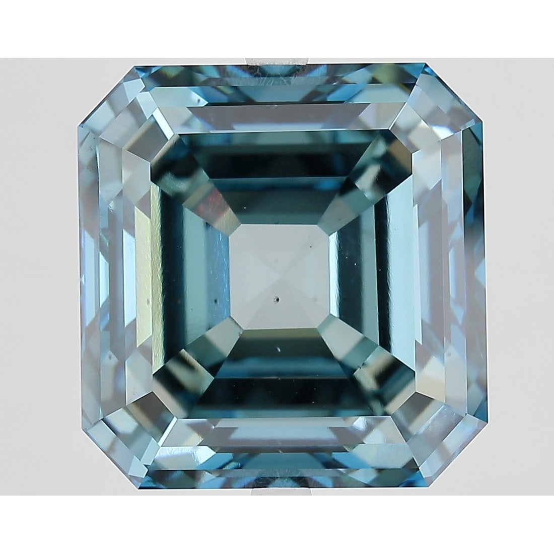18.07 ct, Fancy Vivid Blue/VS2, Square Emerald cut IGI Graded Diamond: Click here to view HD 360 Spinning Image Click here to view Certificate Report IGI Graded S