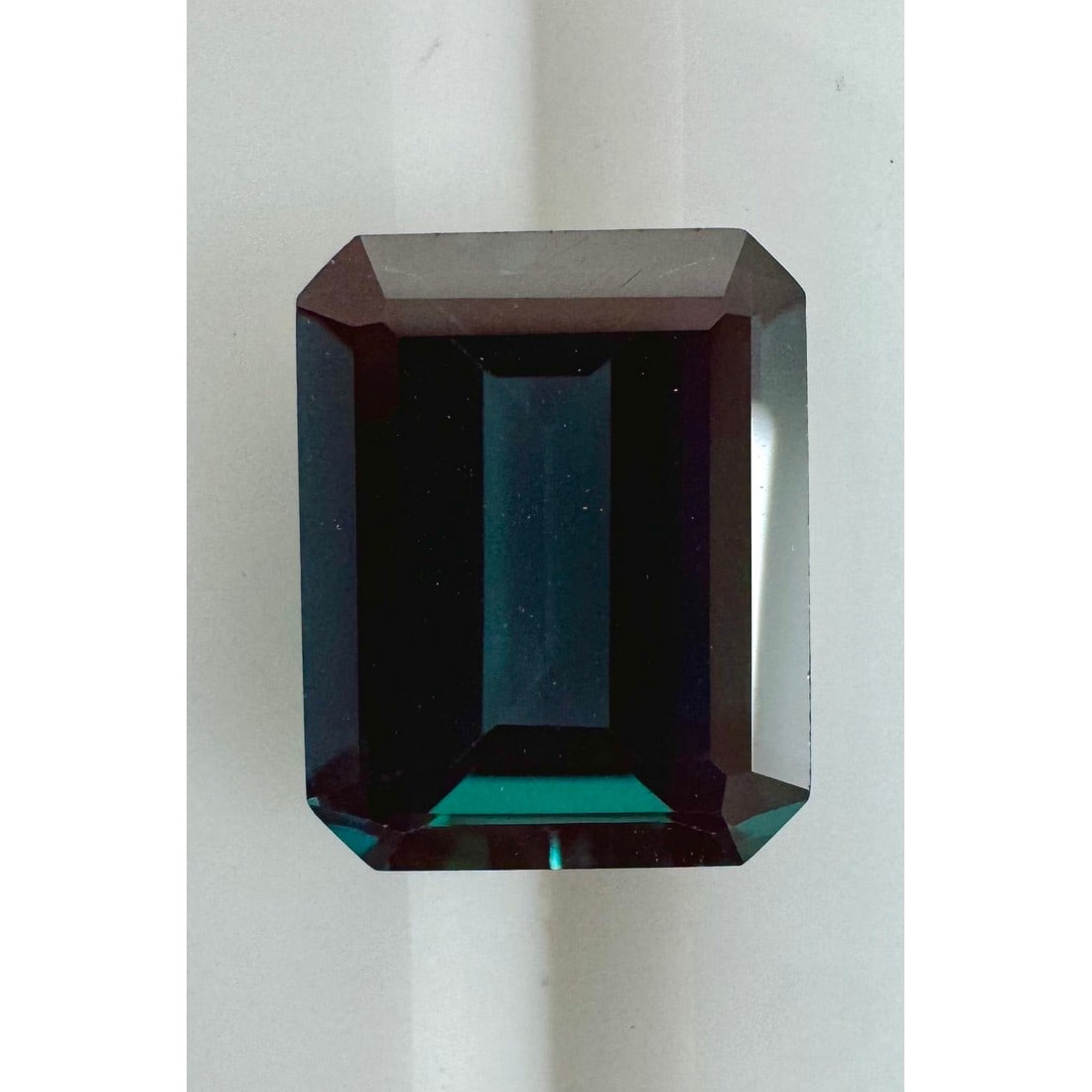 3.97 ct. (IGI) Emerald Cut Lab Grown Alexandrite: Click here to view Certificate Report IGI Graded Gemstone Type: Alexandrite (Lab Grown) Cut Shape: Emerald Measurement (Appro.): 10.