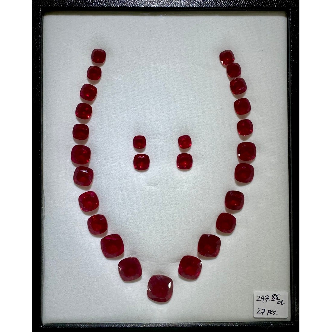 Set of 27 Lab Grown Red Ruby Layout: Gemstone Type: Red Ruby (Lab Grown) Cut Shape: Square Cushion Measurement (Appro.): 8x8mm ~ 16x16mm Total no. of Lab Gemstones: 27 Total Carat Weight (Appro): 247.85 This labgrown gemstone s