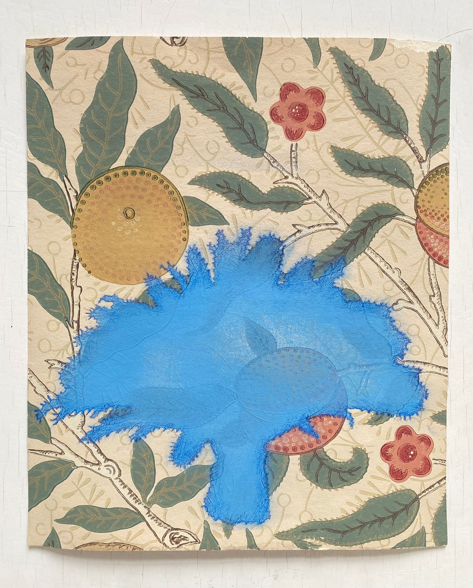22-William Morris, Light Blue Palm By Renata Fernandez Spray paint, acrylic, coloured pencil 2022 (1 of 1)