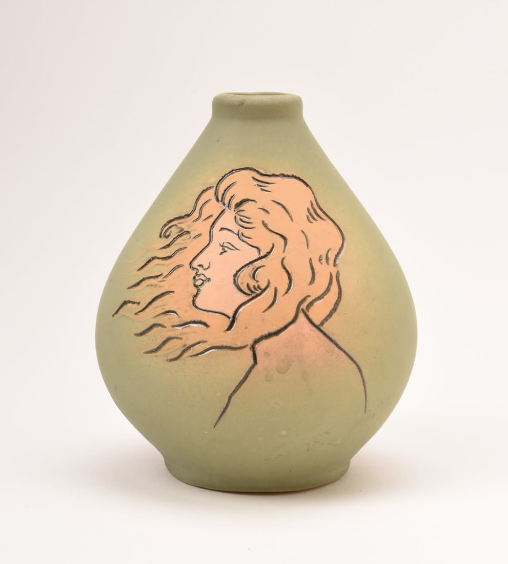 Weller Pottery Etched Matte Vase (1 of 3)