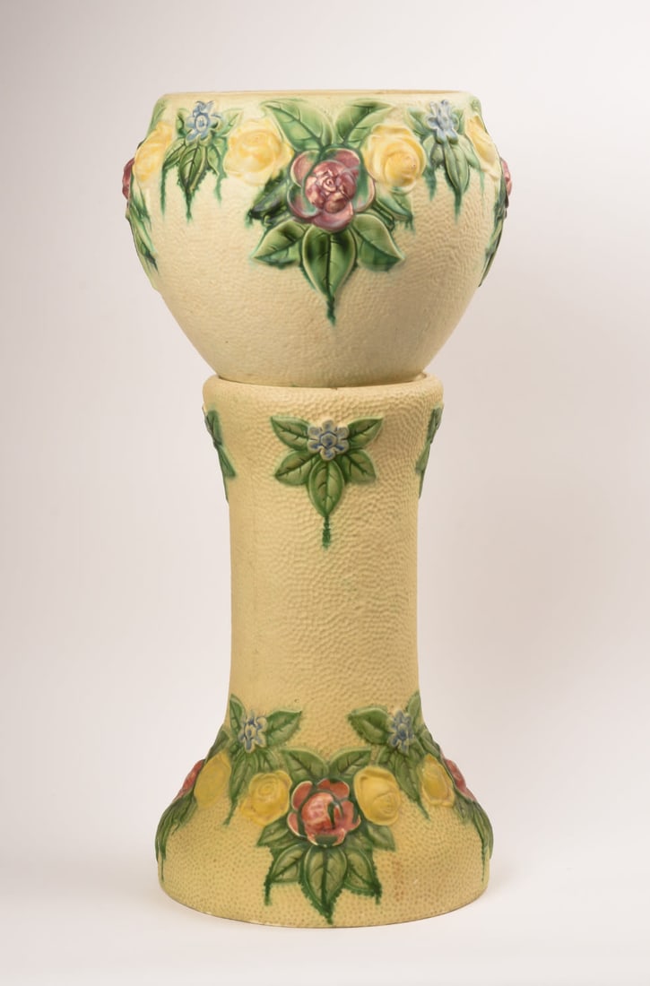 Roseville Pottery Rozane Line Pedestal and Jardiniere (1 of 10)