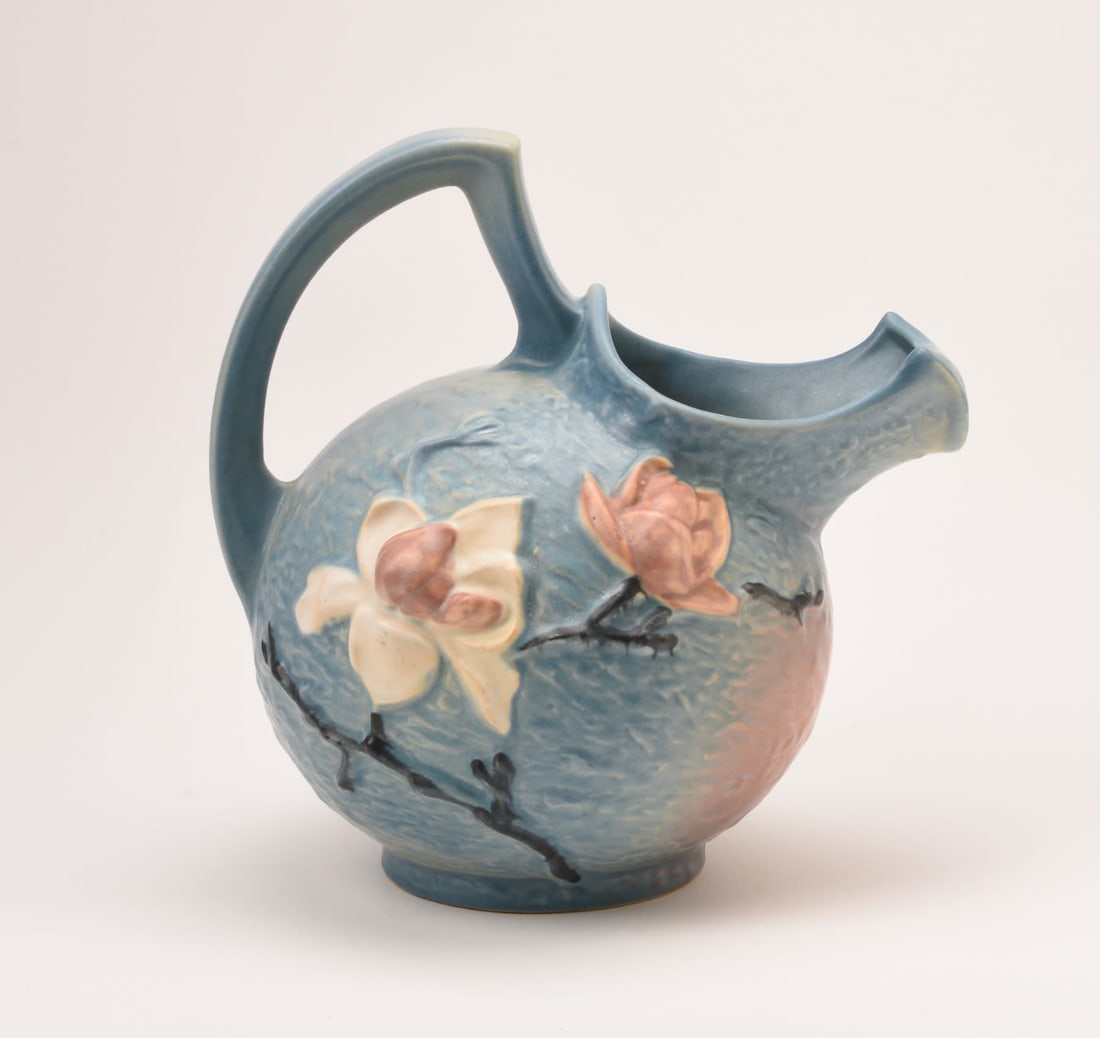 Roseville Pottery Blue Magnolia Pitcher (1 of 5)