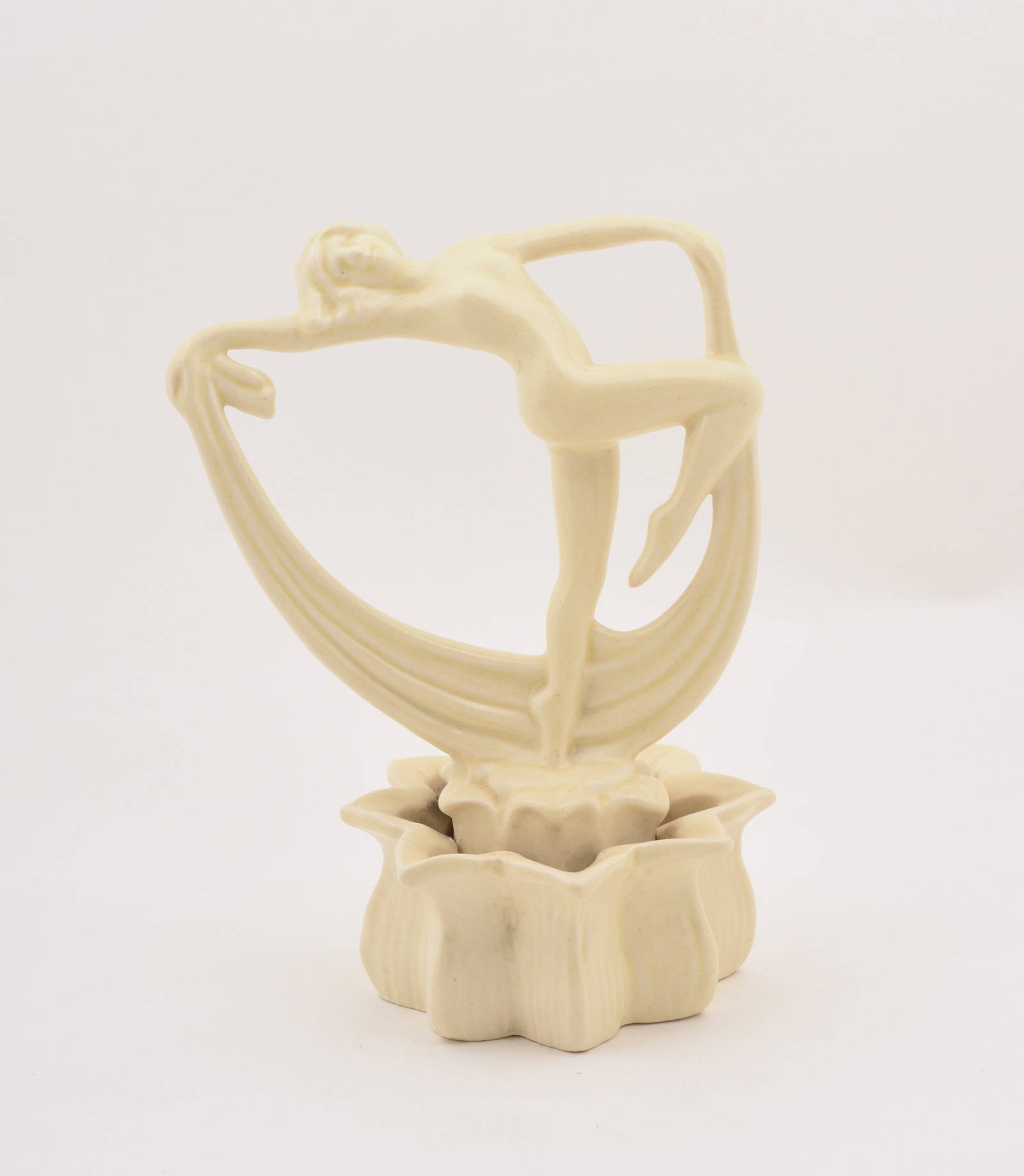 Cowan Figural Flower Frog #686 Auction