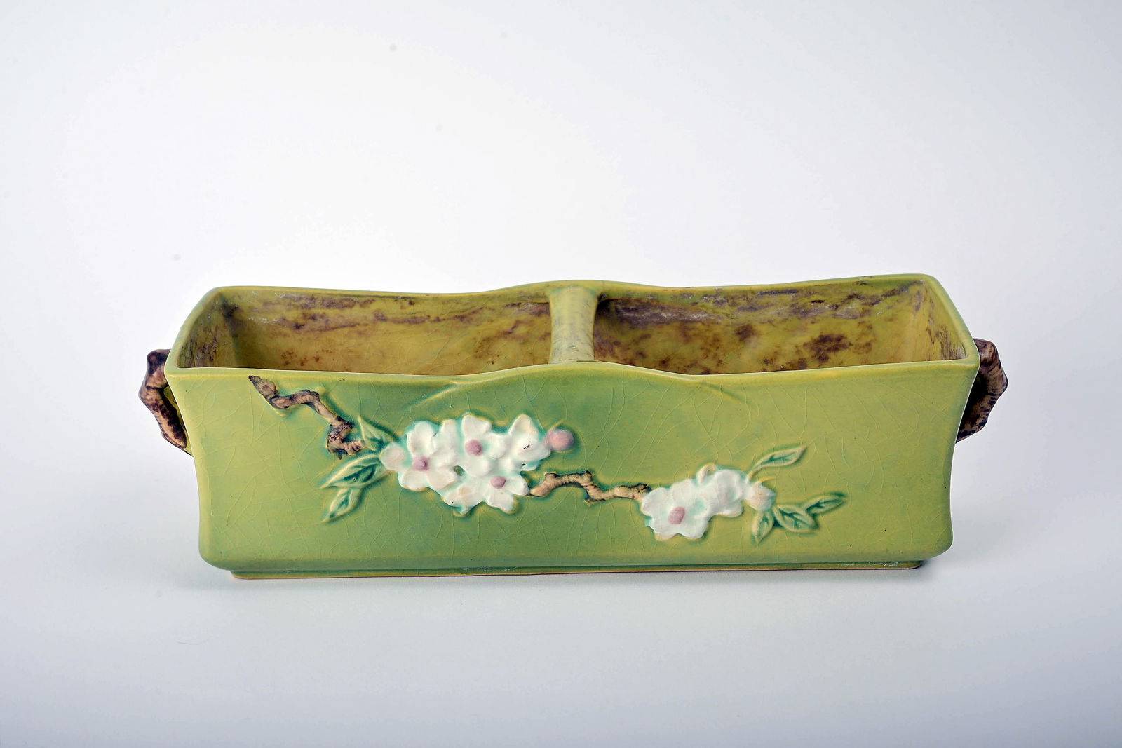 Roseville Pottery Green Apple Blossom Windowbox (1 of 6)