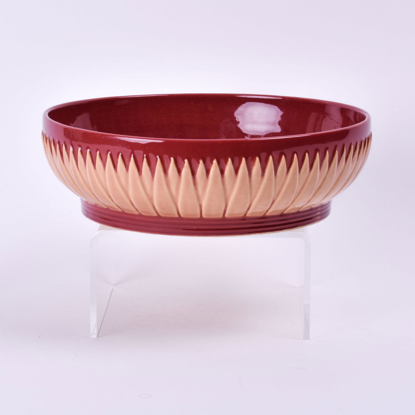 Roseville Pottery Red Lotus Bowl: 2 7/8 inches high, 9 1/2 inches diameter, marked Lotus L6-9.