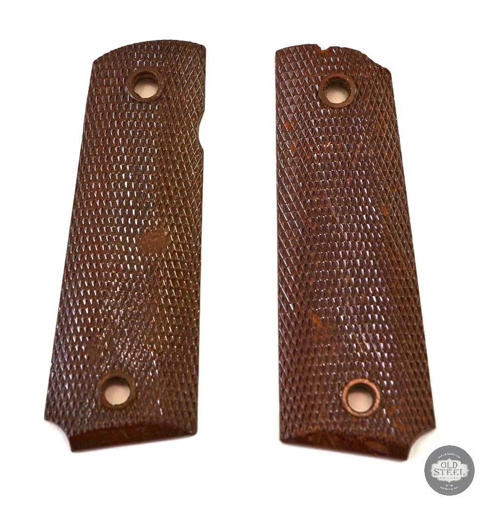 WWII US Colt 1911 Armorers Replacement Grips (1 of 1)