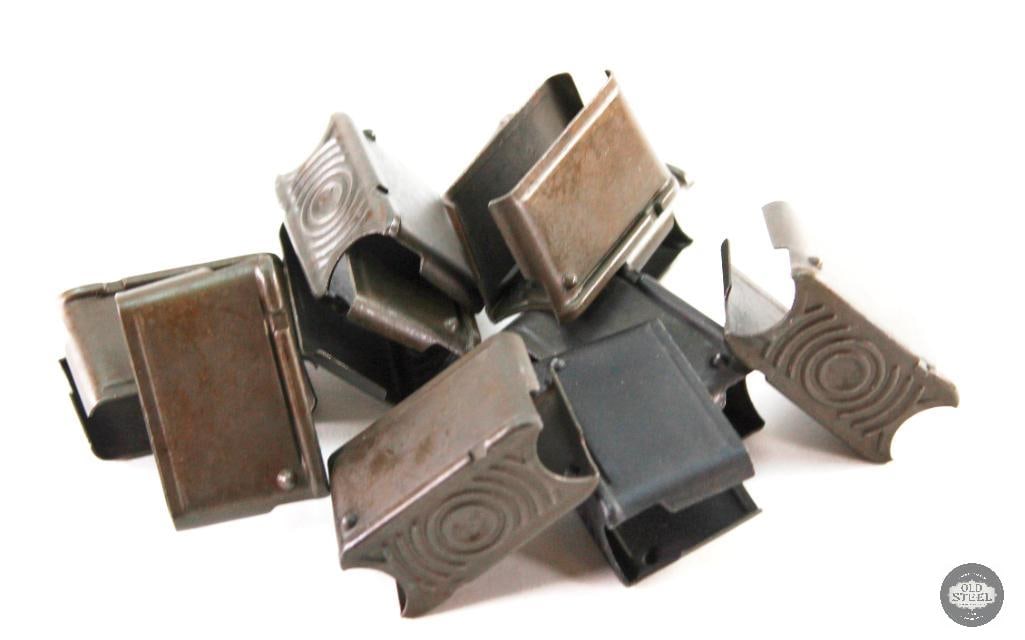 10 M1 Garand En Bloc Clips: For this lot we have 10 en bloc clips for the M1 Garand rifle. THIS ITEM IS AS PICTURED WITH NO FURTHER ATTACHMENTS. ALL SALES ARE FINAL. PLEASE