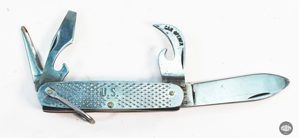 US Camillus Multi-Tool Folding Knife - Mfg 1986 (1 of 3)