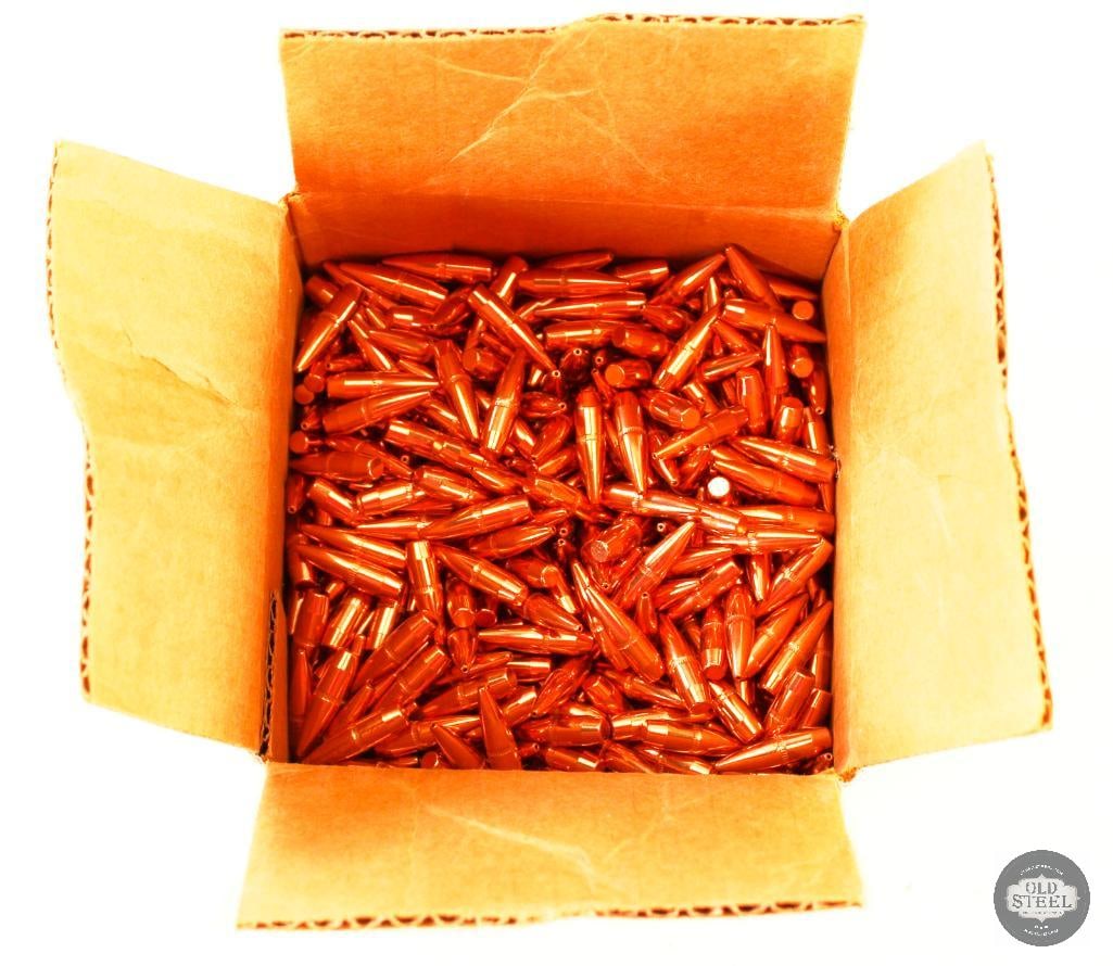 1000ct.22 Caliber 62gr BTHP Bullets: Here is a box of roughly 1000 .22 caliber 62gr boat tail hollow point bullets. The count was measured by weight and appears to be 1000 or slightly more. 