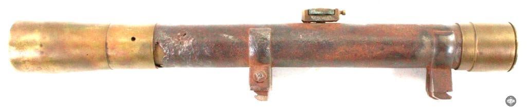 WWI German Certar C.P. Goerz 4.5x Riflescope: Offered is a German WWI rifle scope. The bell is marked CERTAR C.P. Goerz 4 1/2x Berlin and serialized with 504 being the only visible numbers. The objective lens is cracked. Scope is in rough conditi