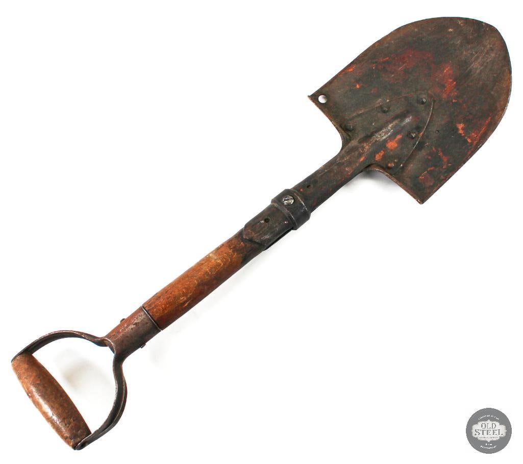 WWII Finish Infantry Entrenching Tool (1 of 2)
