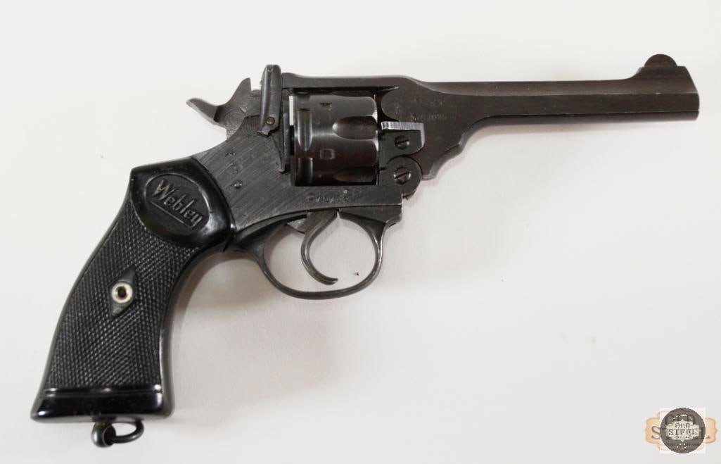 Webley Revolver MK IV - .38: This lot contains a Webley Revolver MK IV, chambered in .38 caliber. The action is solid and smooth and the finish has been well preserved, minus some minor wear on some edges. 