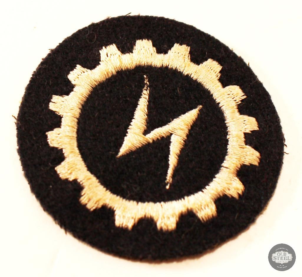 Post-WWII German Radio Operator's Badge (1 of 2)