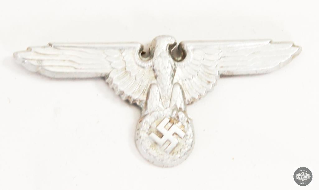 WWII German Visor Cap Eagle (1 of 2)