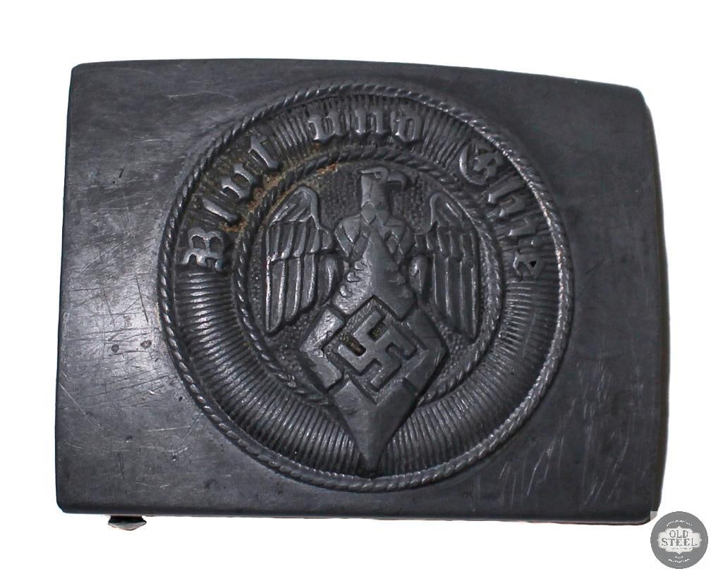 Hitler's Youth Belt Buckle WWII Germany: Belt buckle of Hitler's Youth organization from WWII era Germany. THIS ITEM IS AS PICTURED WITH NO FURTHER ATTACHMENTS. ALL SALES ARE FINAL. PLEASE RE