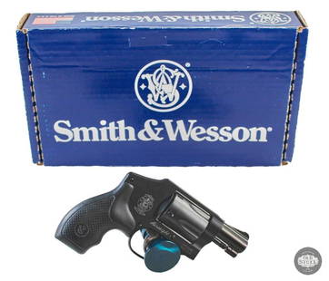 S&W 442-2 Airweight 38 Spl +P Revolver Double Action Only 2 in Barrel: Up for auction is a Smith &amp; Wesson Model 442-2 Airweight chambered in 38 Spl +P. This micro sized revolver is in excellent shape with a 2 inch barrel with sharp reflective rifling. The action is g
