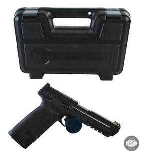 Smith & Wesson M&P 22 Magnum 30 Round Semi Auto w Box Mags Optic Ready: Up for auction is a Smith & Wesson M&P 22 Magnum semi-auto pistol chambered for .22 Magnum. It comes in the original box with two 30-round magazines. The frame is polymer and features the