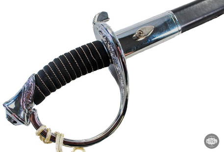 USMC Ceremonial Saber Sword: USMC Ceremonial Saber Sword &nbsp;  THIS ITEM IS AS PICTURED WITH NO FURTHER ATTACHMENTS. ALL SALES ARE FINAL. PLEASE REFER TO THE AUCTION DESCRIPTION, LOT #1