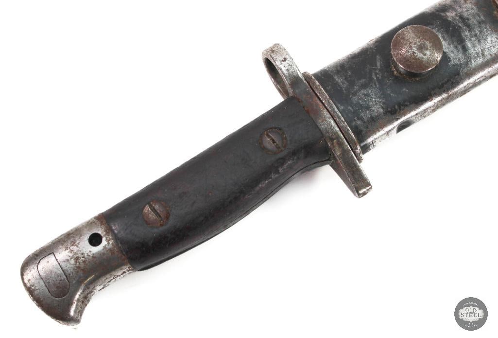 British Pattern 1907 Bayonet and Scabbard Sanderson WWI (1 of 5)
