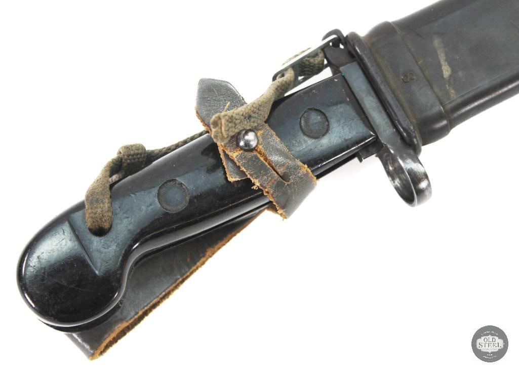 Russian M.1968-SVD Bayonet: Russian M.1968-SVD Bayonet For the Dragunov Rifle with a wire-cutter, upper serations THIS ITEM IS AS PICTURED WITH NO FURTHER ATTACHMENTS. ALL SALES A