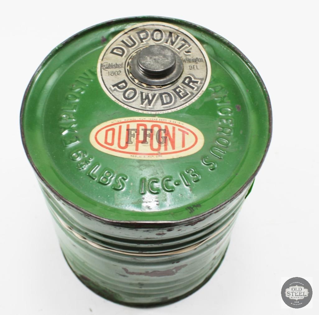 Vintage Du Pont Empty Powder Can (1 of 1)