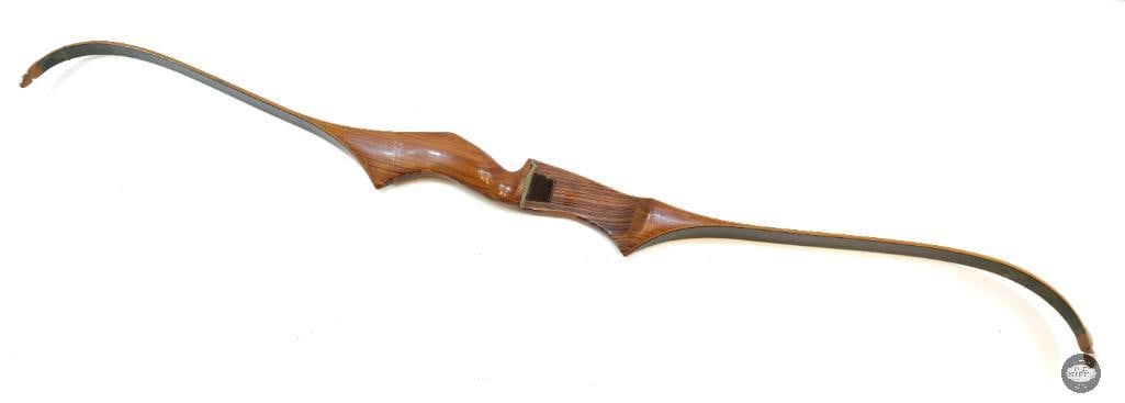 Ben Pearson Mustang Recurve 716-64" Unstrung Bow (1 of 5)