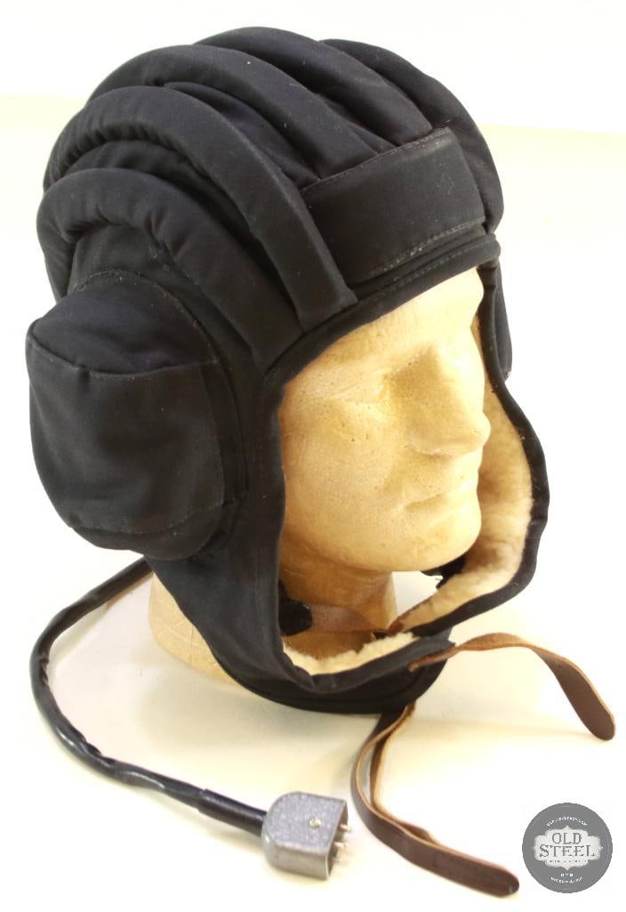 Russian Winter Tanker Helmet TSh-4: Excellent condition with comms cable intact. THIS ITEM IS AS PICTURED WITH NO FURTHER ATTACHMENTS. ALL SALES ARE FINAL. PLEASE REFER TO THE AUCTION DE