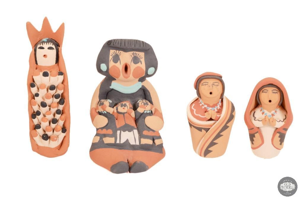 Authentic Hopi Indian Storyteller Dolls (1 of 1)