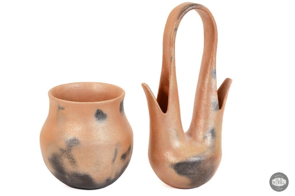 Authentic Native American Micaceous Clay Pueblo Pottery (1 of 10)