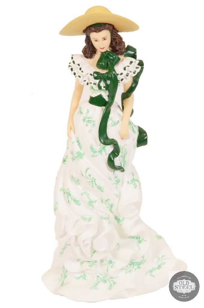 Flower of the South Gone With the Wind Collectible Figurine: The Hamilton Collection's 'Oh-So Scarlett Collection' figurine titled: Flower of the South. Excellent condition! THIS ITEM IS AS PICTURED WITH NO