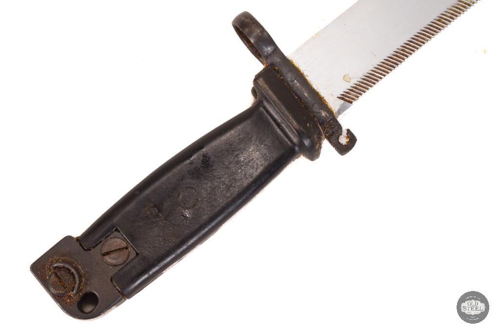 M70E AKM Type II Yugoslavian Bayonet: M70E AKM Type II Yugoslavian Bayonet THIS ITEM IS AS PICTURED WITH NO FURTHER ATTACHMENTS. ALL SALES ARE FINAL. PLEASE REFER TO THE AUCTION DESCRIPTIO