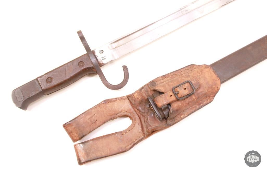 Original WW2 Early War Pattern Japanese Bayonet With Scabbard & Frog (1 of 5)