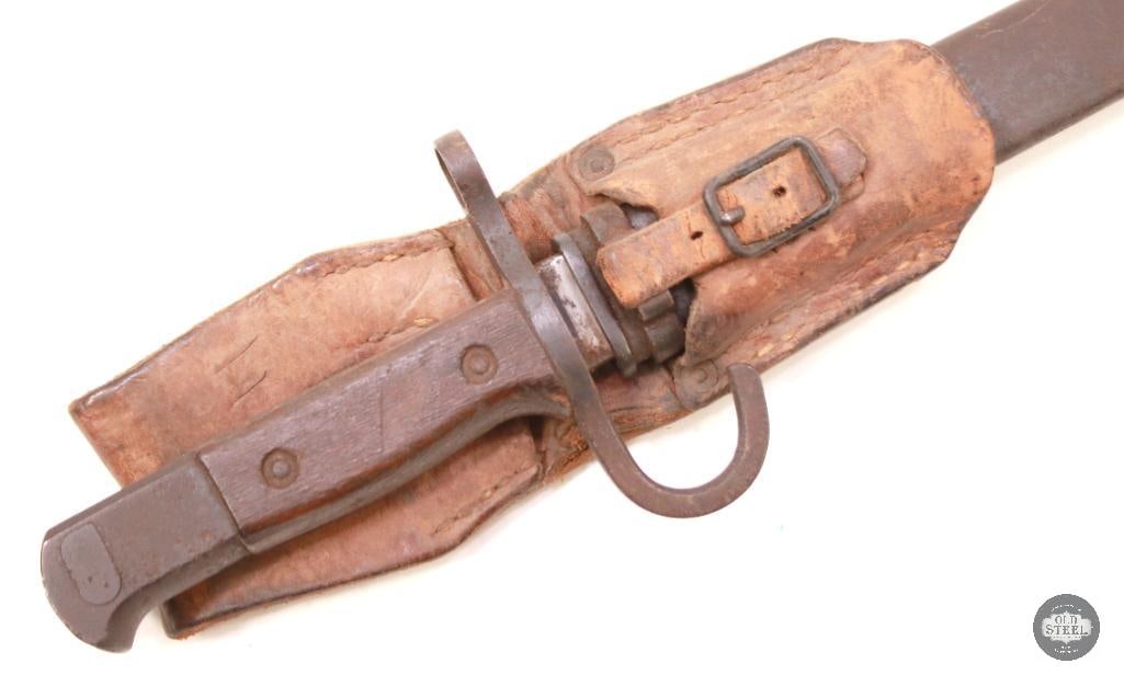 Original WW2 Early War Pattern Japanese Bayonet With Scabbard & Frog - 2