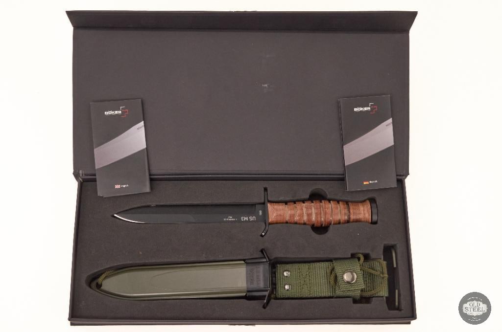 Boker Plus US M3 Fighting knife with scabbard presentation set (1 of 4)