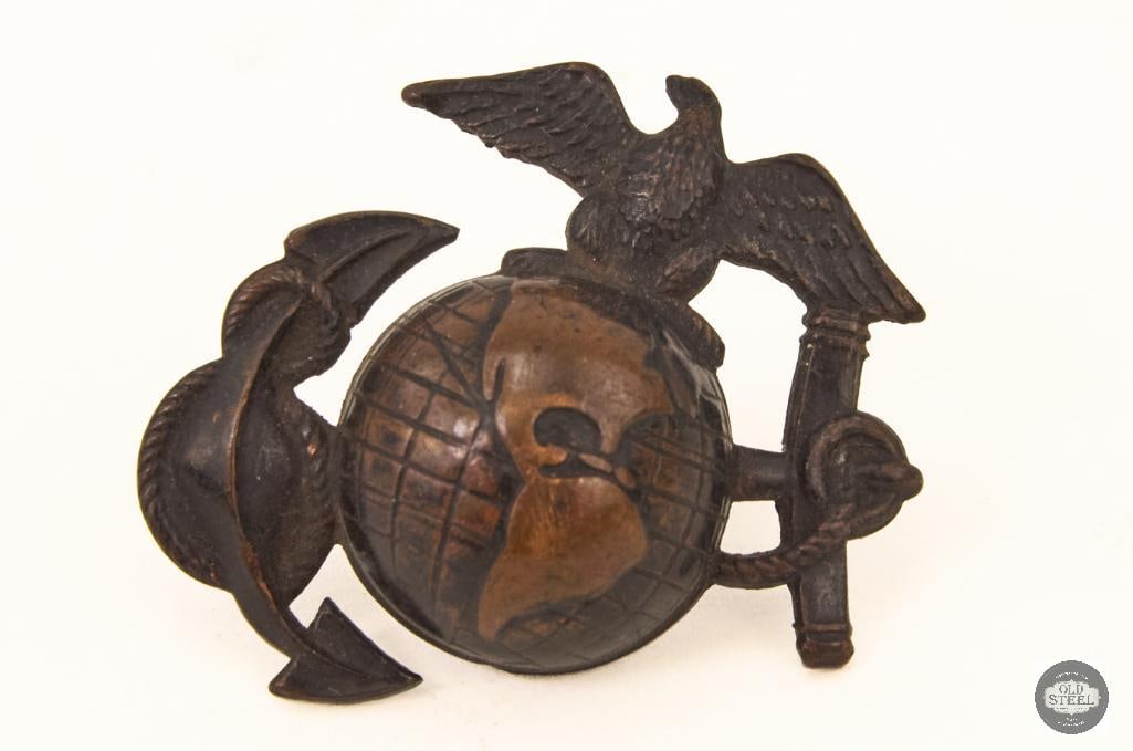 USMC Eagle Globe and Anchor Hat Device, Original U.S. World War I (1 of 2)