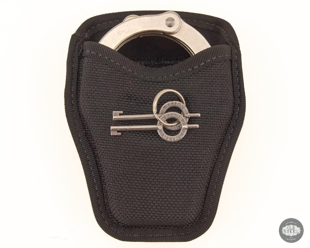 Smith & Wesson Handcuffs - 2