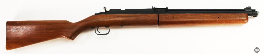 Sheridan Products Inc 'Blue Streak' Air Rifle 5mm: A Sheridan Products Inc. Model Blue Streak air rifle in 5mm. Great and working condition. THIS ITEM IS AS PICTURED WITH NO FURTHER ATTACHMENTS. ALL SALES ARE FINAL. PLEASE REFER TO