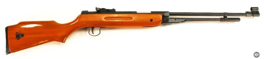 Unmarked Break Action 1-Pump .177 Caliber Air Rifle: Good condition and working. Strong action. No markings. .117 caliber. THIS ITEM IS AS PICTURED WITH NO FURTHER ATTACHMENTS. ALL SALES ARE FINAL. PLEASE REFER TO THE AUCTION DESCRIPTION,